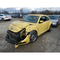 2012 VOLKSWAGEN BEETLE