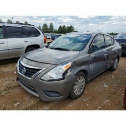 2017 NISSAN VERSA