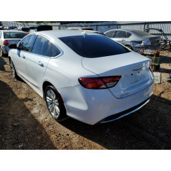 2016 CHRYSLER 200