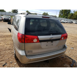 2006 TOYOTA SIENNA
