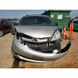 2006 TOYOTA SIENNA