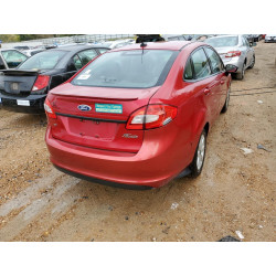 2011 FORD FIESTA