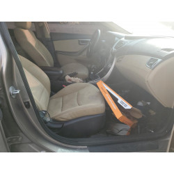 2012 HYUNDAI ELANTRA