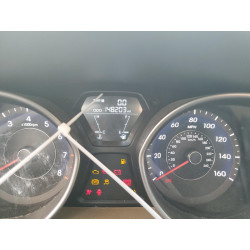 2012 HYUNDAI ELANTRA