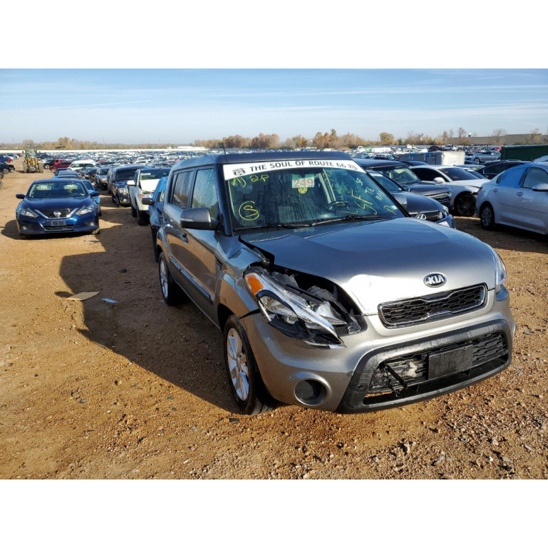 2013 KIA SOUL