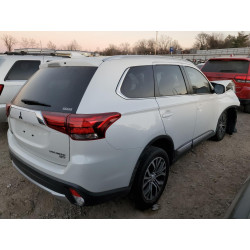 2018 MITSUBISHI OUTLANDER