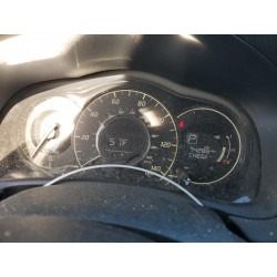 2017 NISSAN VERSA