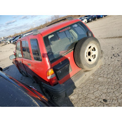 2000 CHEVROLET TRACKER