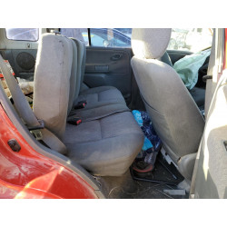 2000 CHEVROLET TRACKER