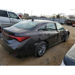 2020 TOYOTA AVALON