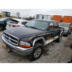 2004 DODGE DAKOTA