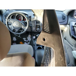 2013 KIA FORTE