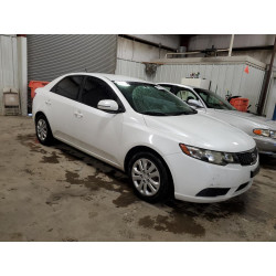 2013 KIA FORTE