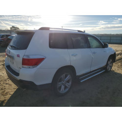 2013 TOYOTA HIGHLANDER