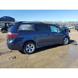 2018 TOYOTA SIENNA