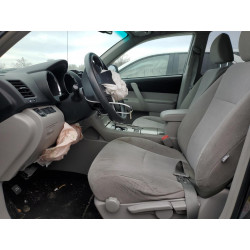 2011 TOYOTA HIGHLANDER