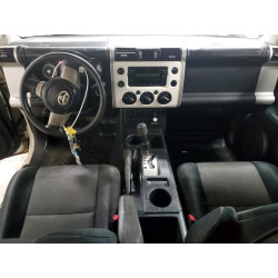 2010 TOYOTA FJ CRUISER