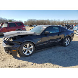 2013 FORD MUSTANG