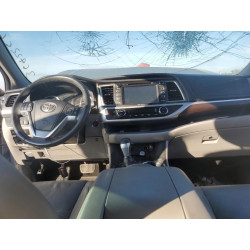 2014 TOYOTA HIGHLANDER