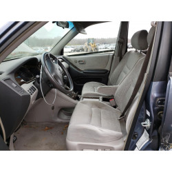 2003 TOYOTA HIGHLANDER