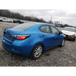 2017 TOYOTA YARIS