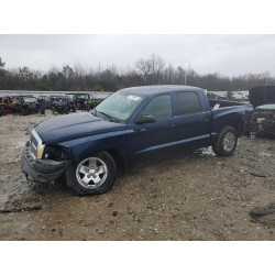 2005 DODGE DAKOTA