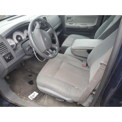 2005 DODGE DAKOTA