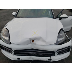2022 PORSCHE CAYENNE