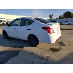2017 NISSAN VERSA