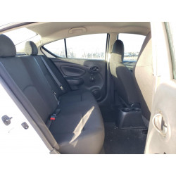 2017 NISSAN VERSA
