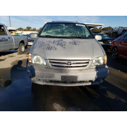 2002 TOYOTA SIENNA