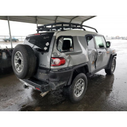 2012 TOYOTA FJ CRUISER