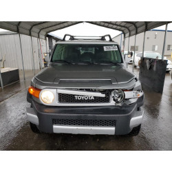 2012 TOYOTA FJ CRUISER