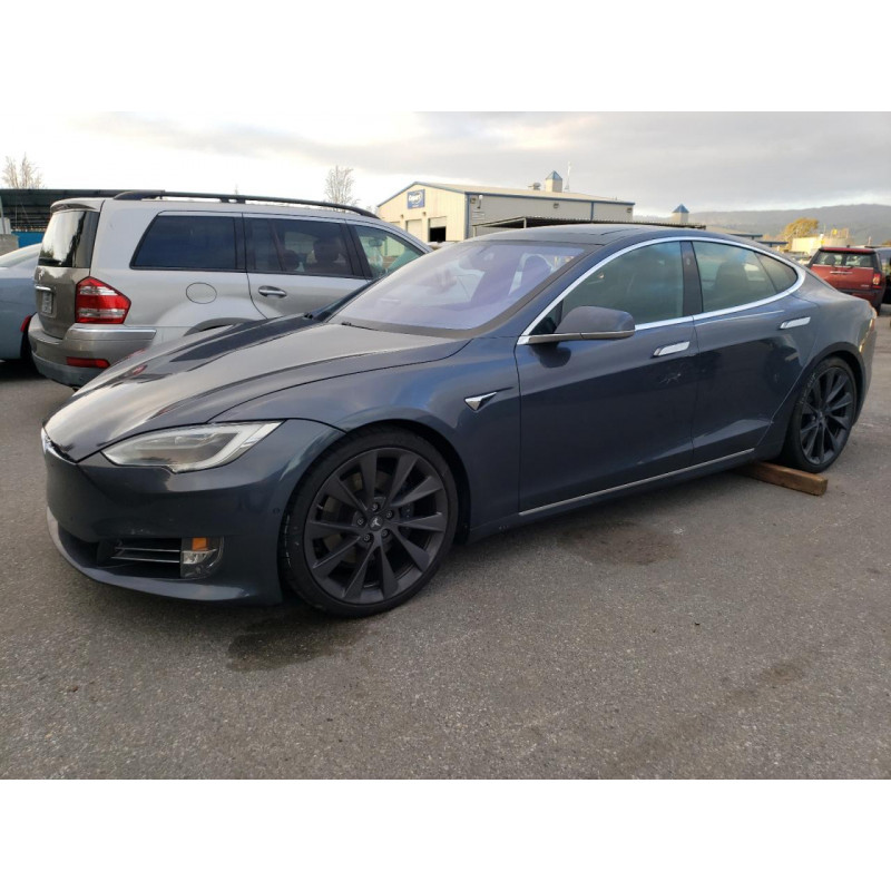 2018 TESLA MODEL S
