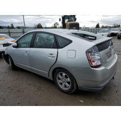 2004 TOYOTA PRIUS