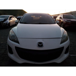 2013 MAZDA 3