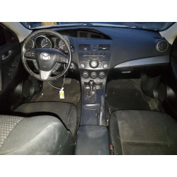 2013 MAZDA 3