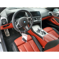 2022 BMW M8