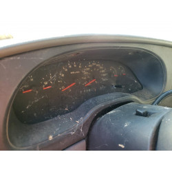 2004 FORD ECONOLINE