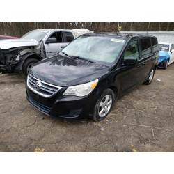 2010 VOLKSWAGEN ROUTAN