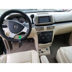 2010 VOLKSWAGEN ROUTAN