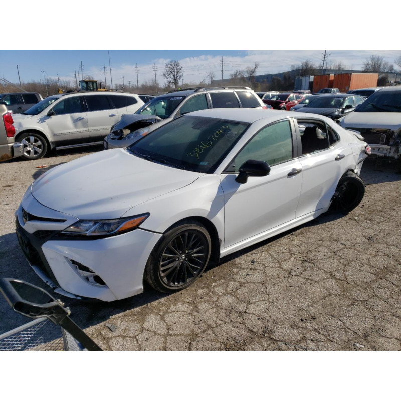 2020 TOYOTA CAMRY