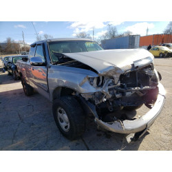 2003 TOYOTA TUNDRA