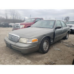 2002 FORD CROWN VIC