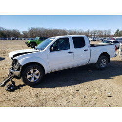 2010 NISSAN FRONTIER
