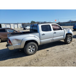 2011 TOYOTA TACOMA