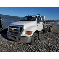 2006 FORD F650