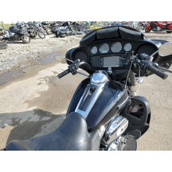 2018 HARLEY-DAVIDSON FL