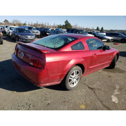 2005 FORD MUSTANG