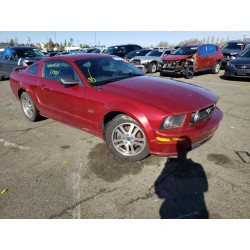 2005 FORD MUSTANG